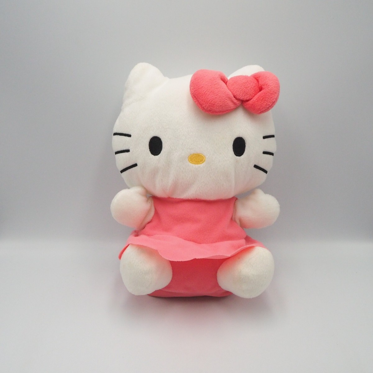 Hello Kitty MD0202 Sanrio Smiles 2019 Plush 10 Hello Kitty MD0202 Sanrio Smiles 2019 Plush 10