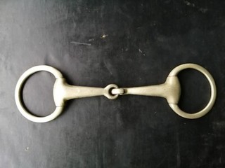 Broca de caballo de anillo plano de níquel sólido (5 5")