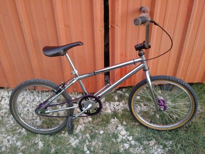 1993 gt mach one bmx