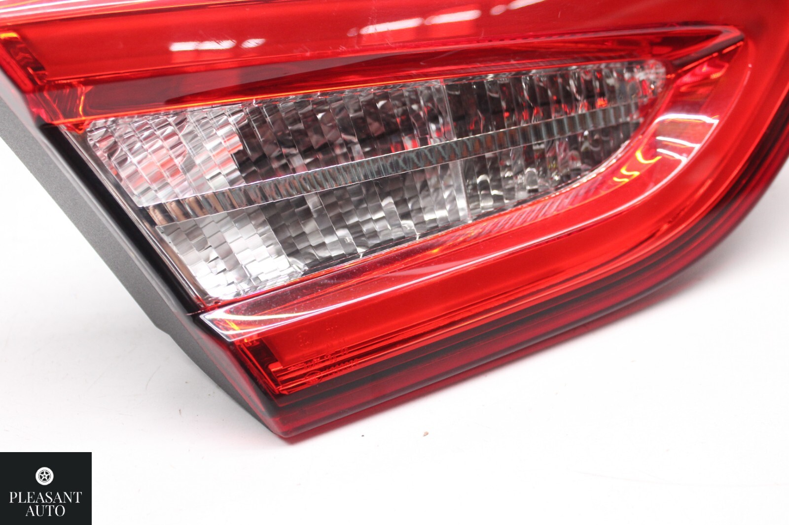 MASERATI QUATTROPORTE REAR LEFT SIDE INNER TAILLIGHT LIGHT LAMP OEM 2013-2021 