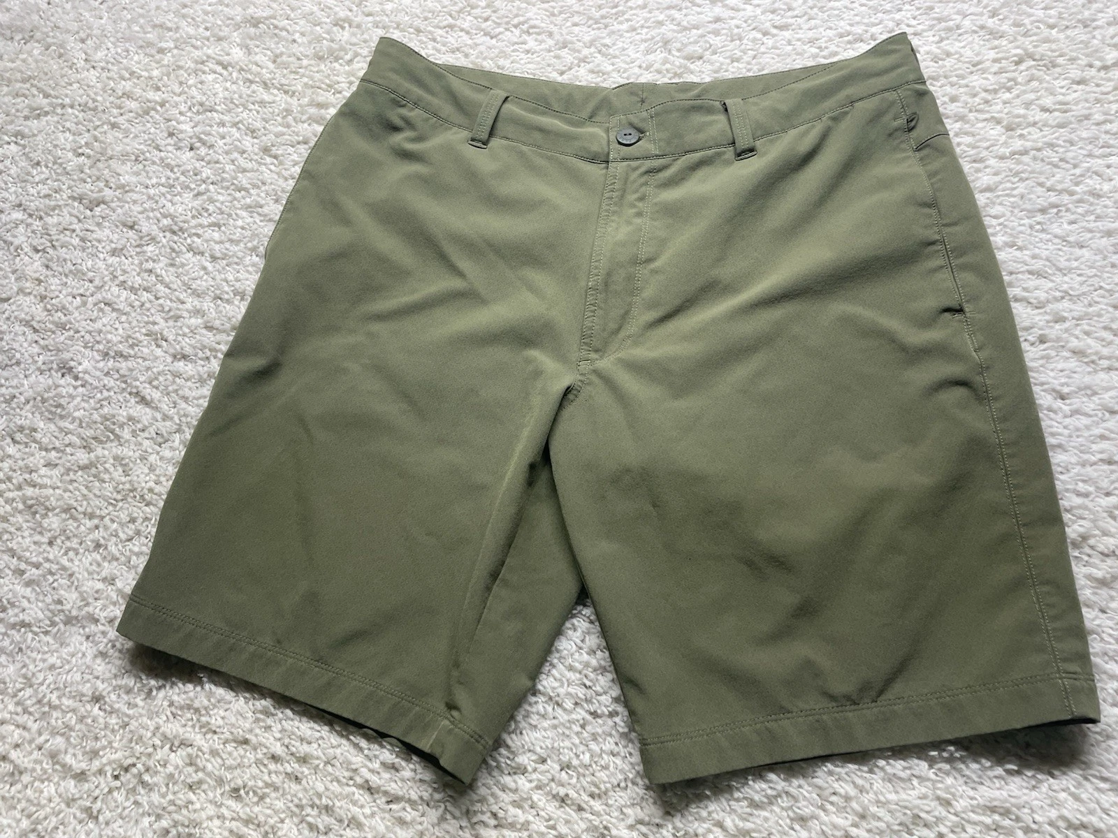 North Face Men’s 34 OD Green Hiking Shorts 10” Inseam