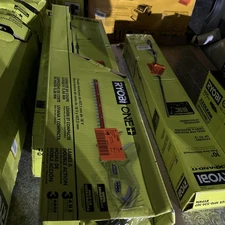 Ryobi P2607BTL 18V Lithium-Ion Cordless Hedge Trimmer - Green