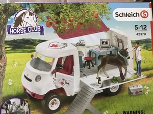 schleich vet clinic