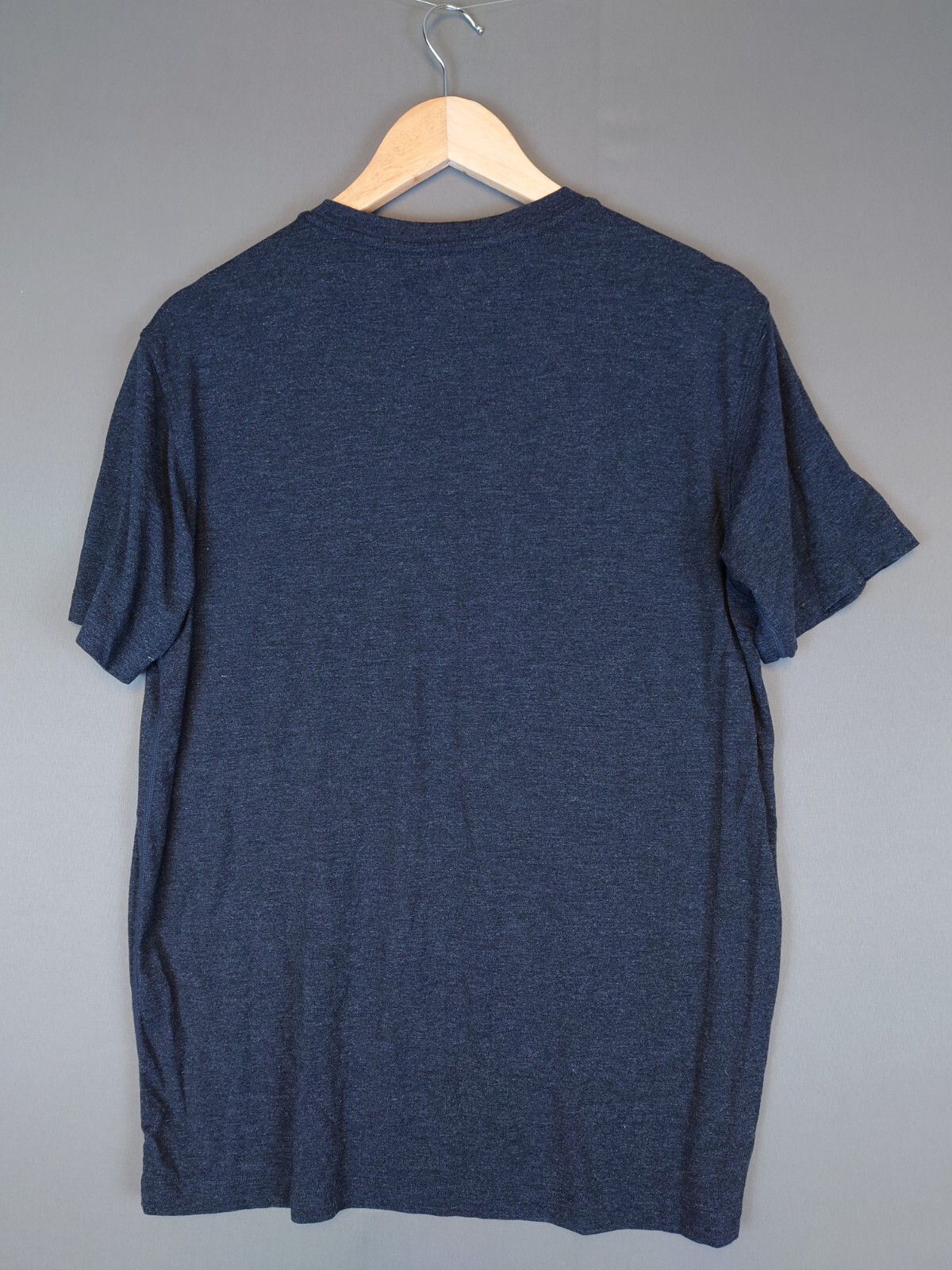 Fabletics Dark Gray Solid Gym Short Sleeve T Shir… - image 9