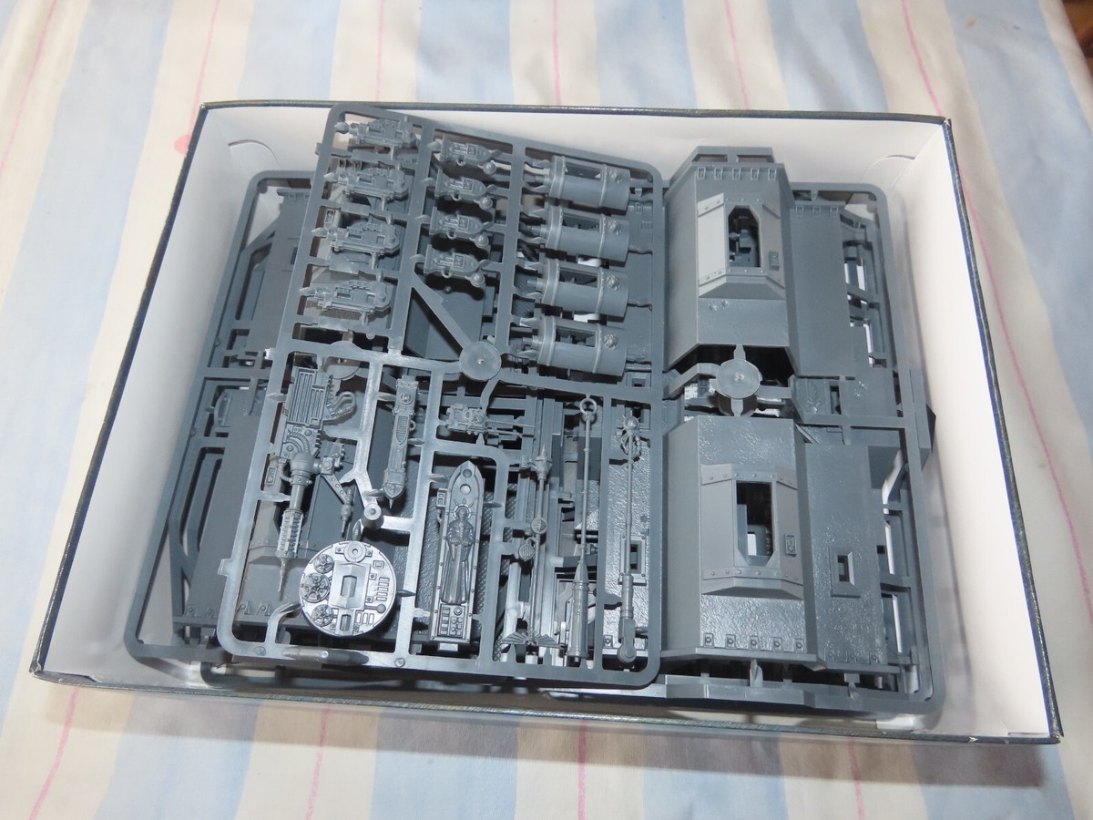 Games Workshop Warhammer 40K Imperial Bastion NIB New Unused