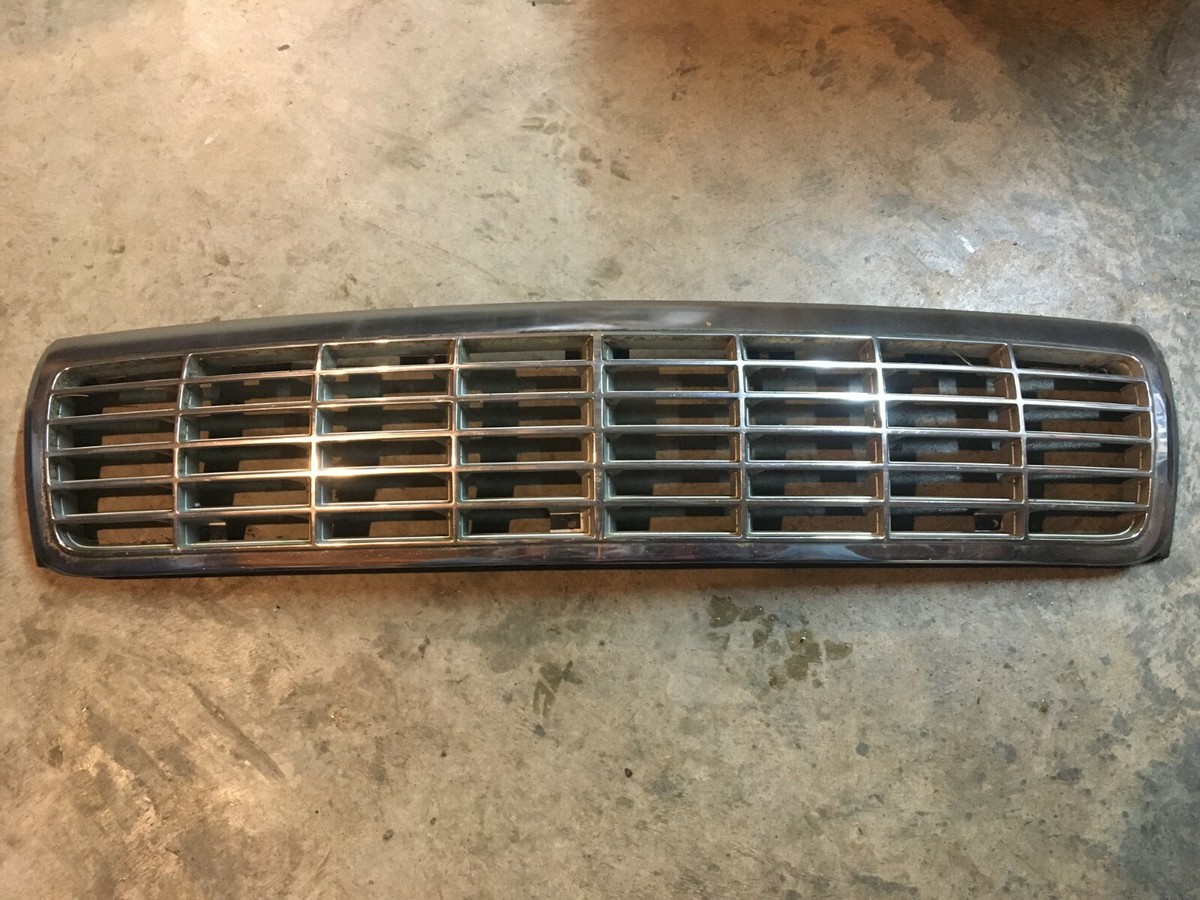 1991-1992 Chevrolet Caprice Chrome Grille | 10079700 | Genuine OEM