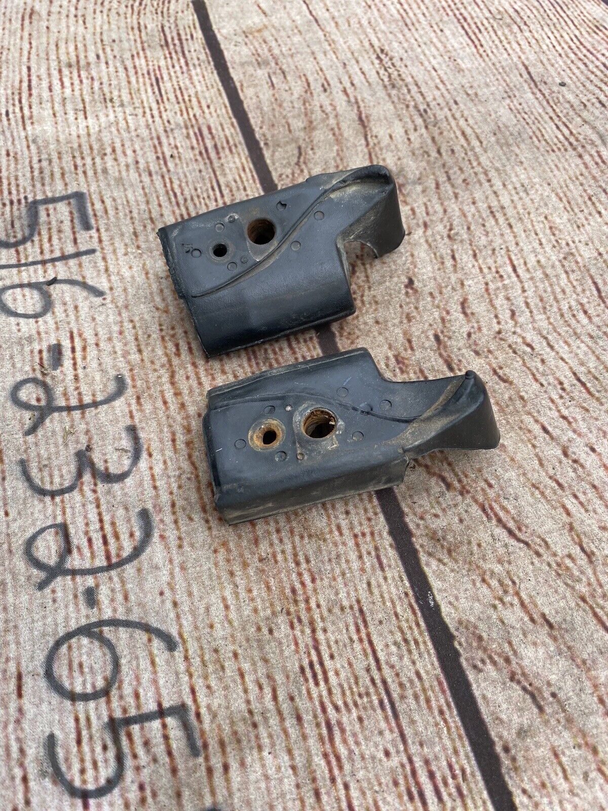 Jeep TJ LJ Oem Jeep Wrangler Door Surround Rubber Bushings Gaskets 1997