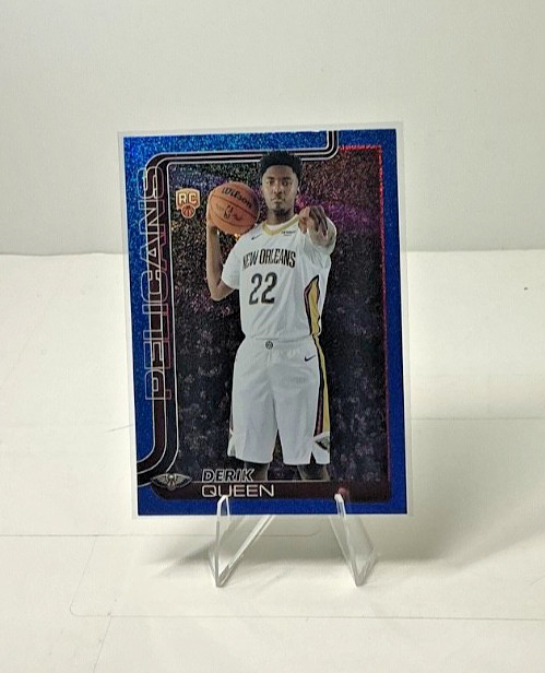 Derik Queen [Blue Sandglitter] #213 2025 Topps