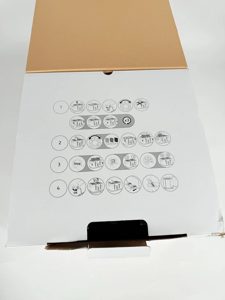 Tefal Loft White 4 Slice Toaster - Wide Slots, Chrome Finish, 1700W TT760140 - Image 2 of 4