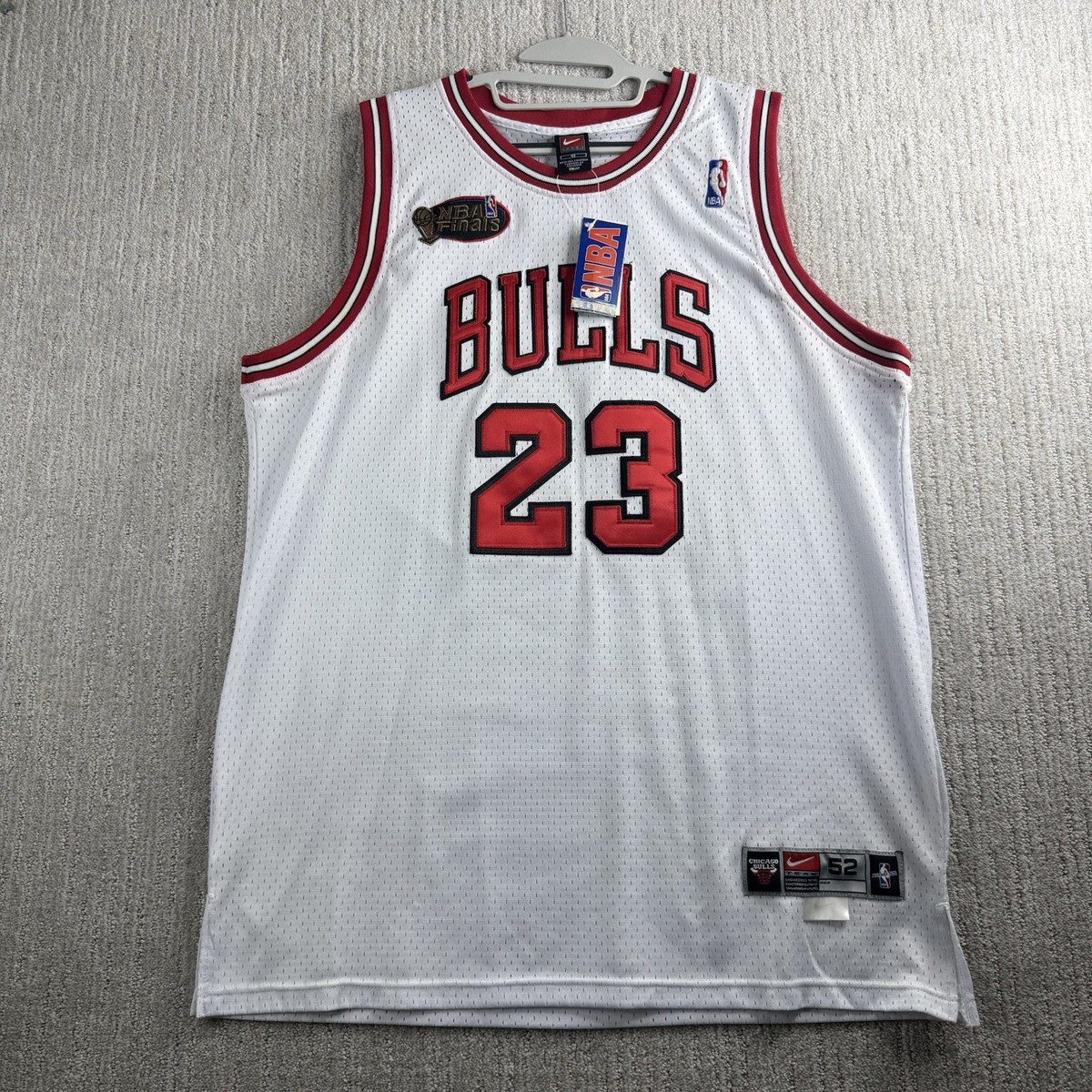 VTG Michael Jordan 97-98 Chicago Bulls NBA Finals Nike Authentic