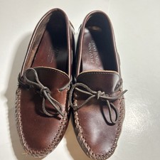 Minnetonka Moccasins Women  s Size 8 Men  s Size 6 Brown Leather Slip On