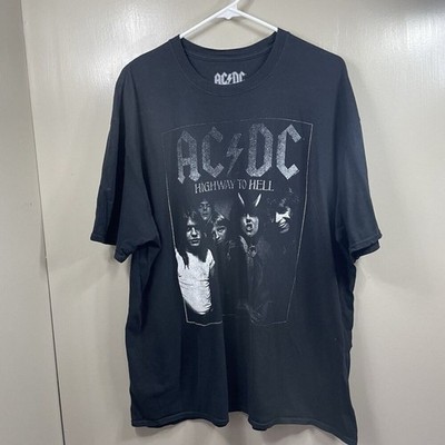ACDC Highway To Hell Shirt Men 2XL Black Classic Rock Band Graphic Tee 2022 Tour
