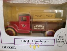ERTL Budweiser Truck 1931 Hawkeye Diecast Metal Crate Bank 1:34