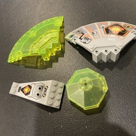 1997 LEGO PANEL QUARTER SAUCER TOP UFO Parts Wing From SETS 6975 6979 6915 6900