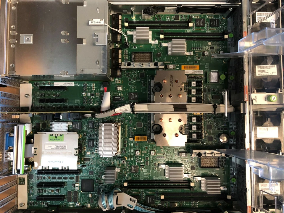 QTY OF Oracle Sun T7-1 1 x 32-Core 4.133GHz, 512GB RAM, 6 x 800GB SSD FAST SHIP - Image 3 of 4