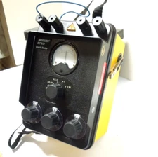 Biddle Megger 250220-2 Megger ET3/2 Earth Tester Crank Handle             301 94