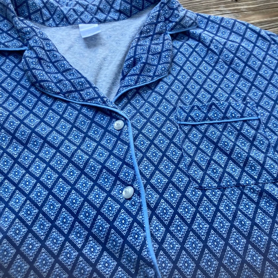 Adonna女式大号睡衣上衣蓝色钻石印花纽扣 — 第 2/4 张图片