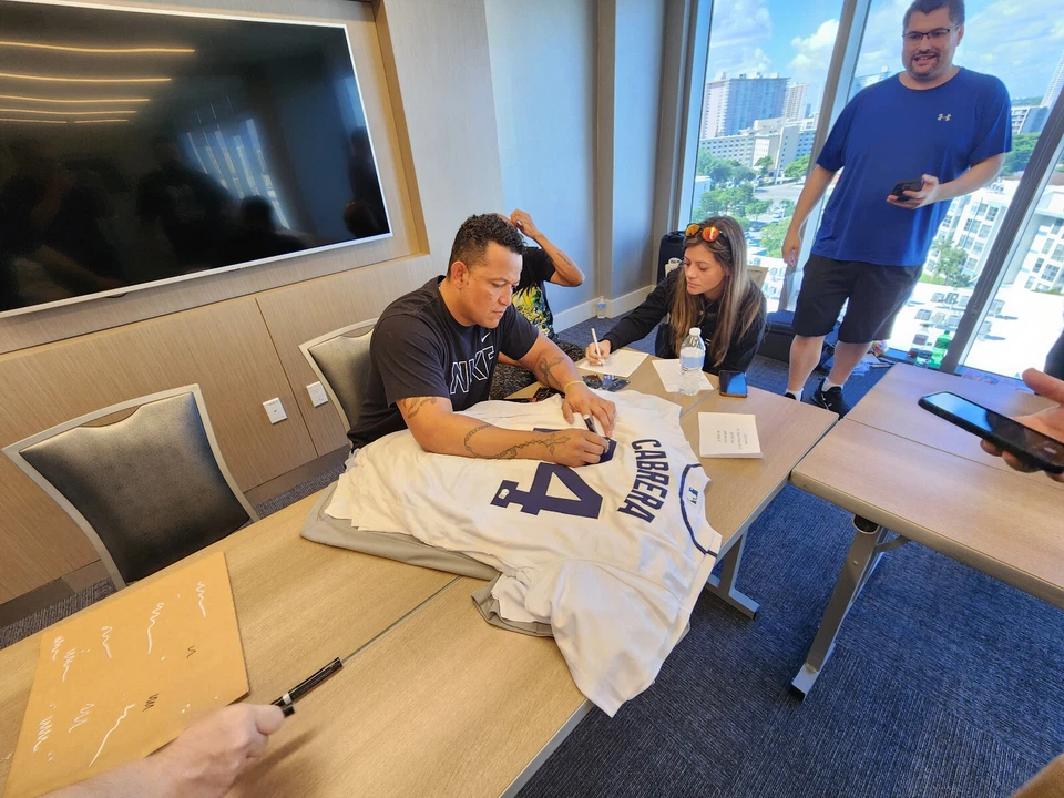 Miguel Cabrera Autographed White Detroit Tigers Custom Career Stat Jersey BW COA - Image 3 of 4