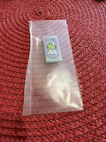 LEGO Tile 2x4 with Angry Birds Leonard Crown & Eggs Set 75826 King Pig&rsquo;s Castle