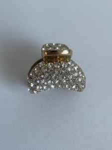 Henri Bendel NYC Swarovski Crystals Hair Clip Gold Plated With Crystals