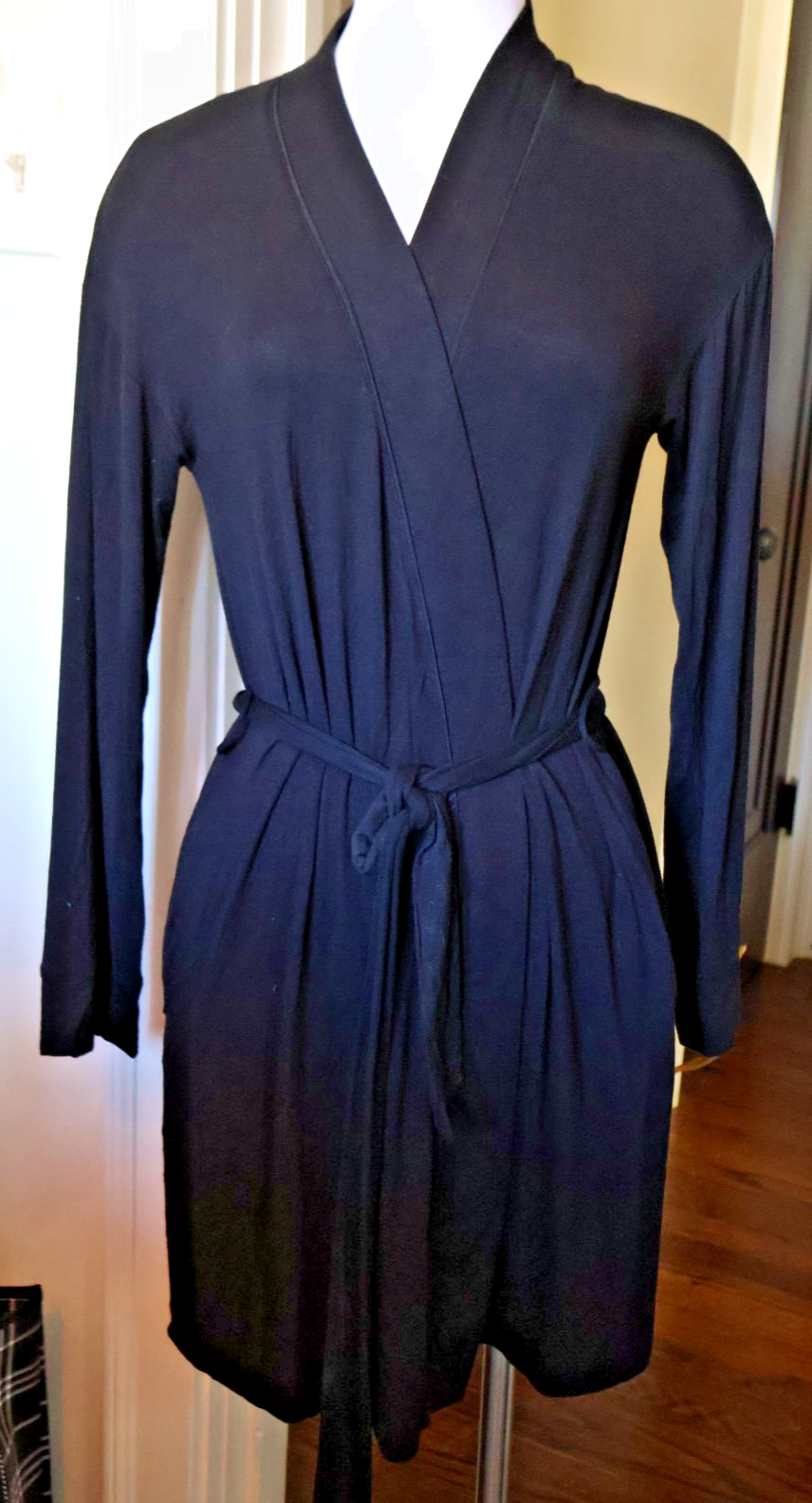 NWT NEW ONYX Skims Soft Lounge Short Robe BLACK Size Small AP-RBE-0345