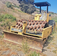 1994 Caterpillar CP563 Vibratory Padfoot Soil Compactor Roller Blade 7,191 Hrs