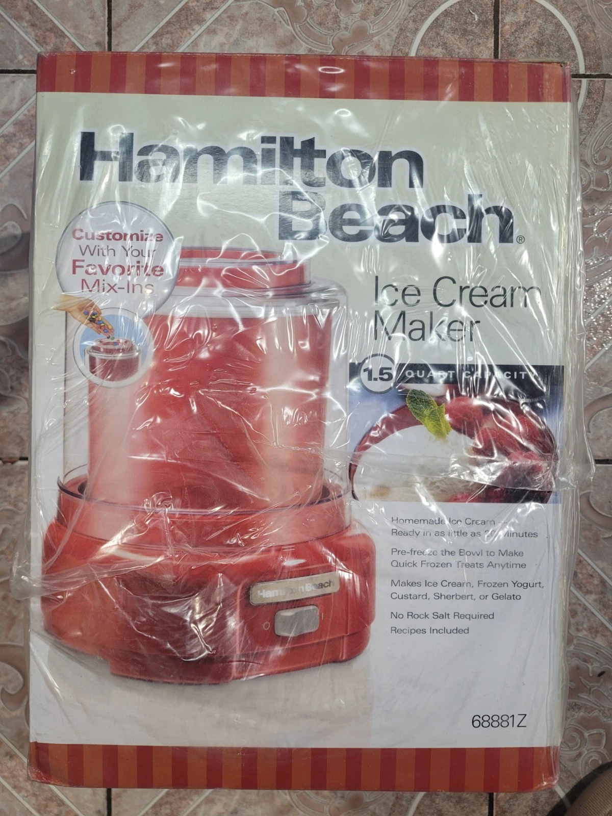 Hamilton Beach Ice Cream Maker, 1.5 Qt. -Red (68881Z)