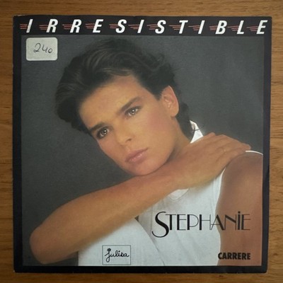 Stephanie von Monaco 2 x 7'' Single One Love To Give + Irresistible