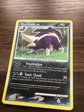 13|130 | Skuntank | Diamond & Pearl | Rare Holo