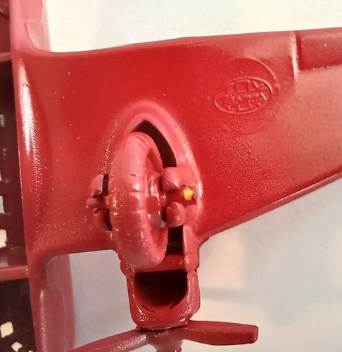 1950s DC-3 American Airlines Thomas Toys AA Flagship Red Plastic Airplane Toy - Picture 11 of 12