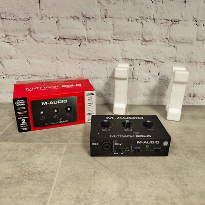 M-Audio M-Track Solo USB Audio Interface - Tragbarer 2-Kanal Aufnahme Podcast