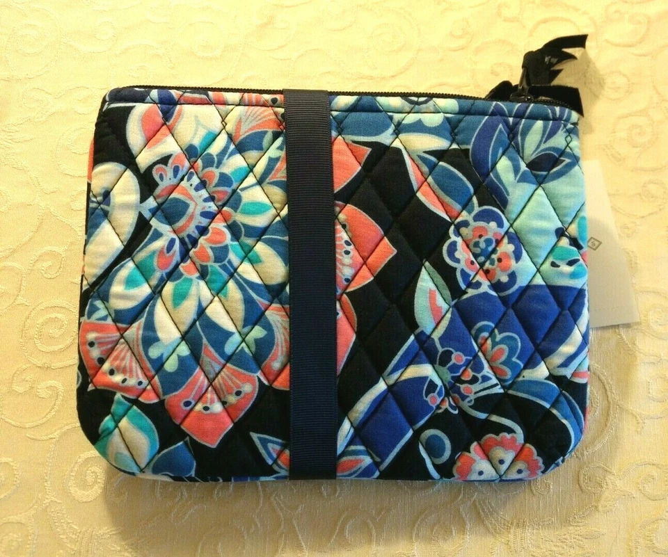 Nuevo con etiquetas Vera Bradley Cosmetic Trio 3 piezas Juego de regalo de viaje Maquillaje suave Estuche con cremallera Bolsa Foto 4 de 4