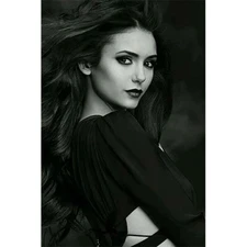 Nina Dobrev Photo 4x6