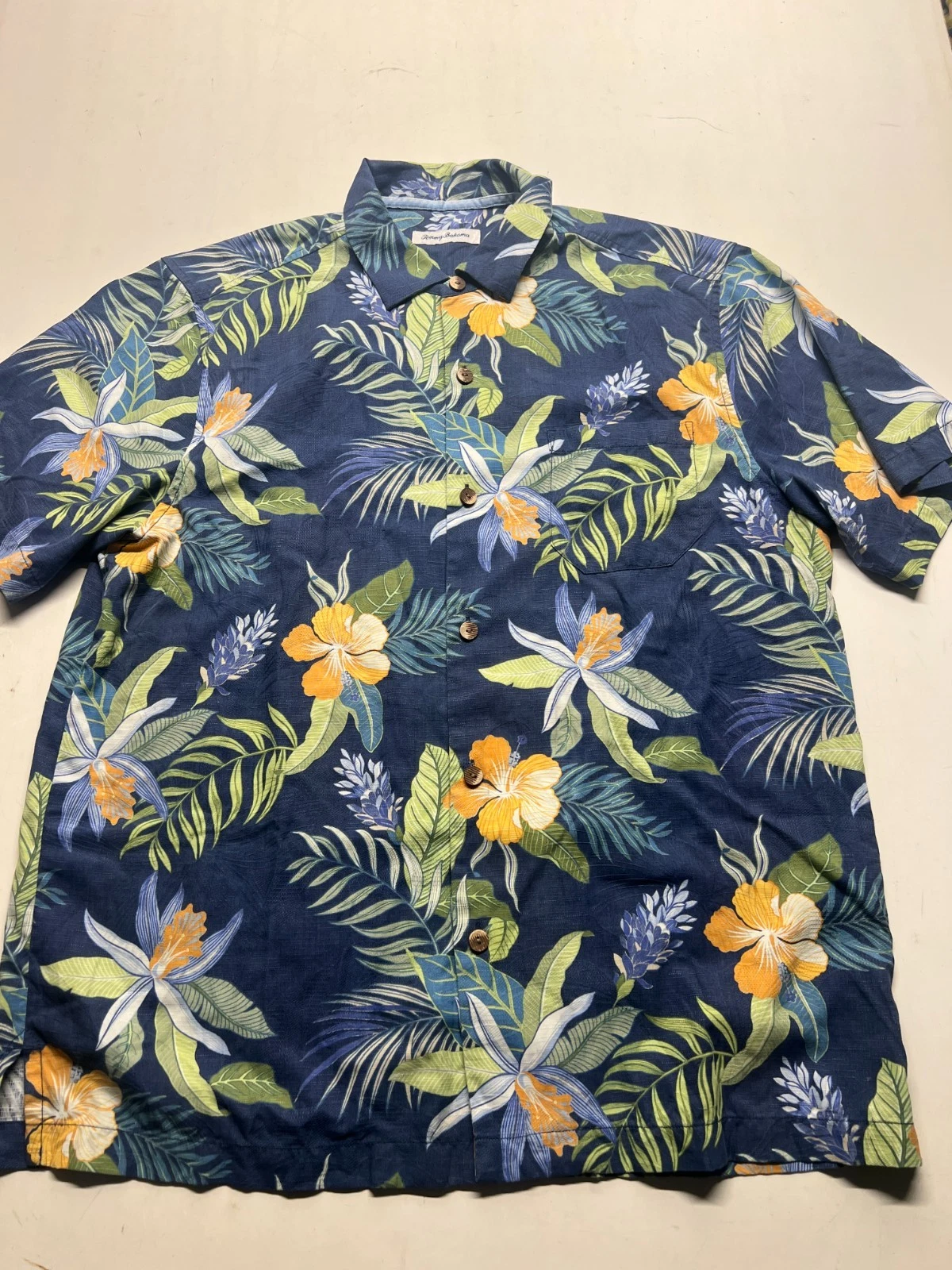 Tommy Bahama Hawaiian Shirt Blue Button Up Floral Beach Vacation Mens Sz Large