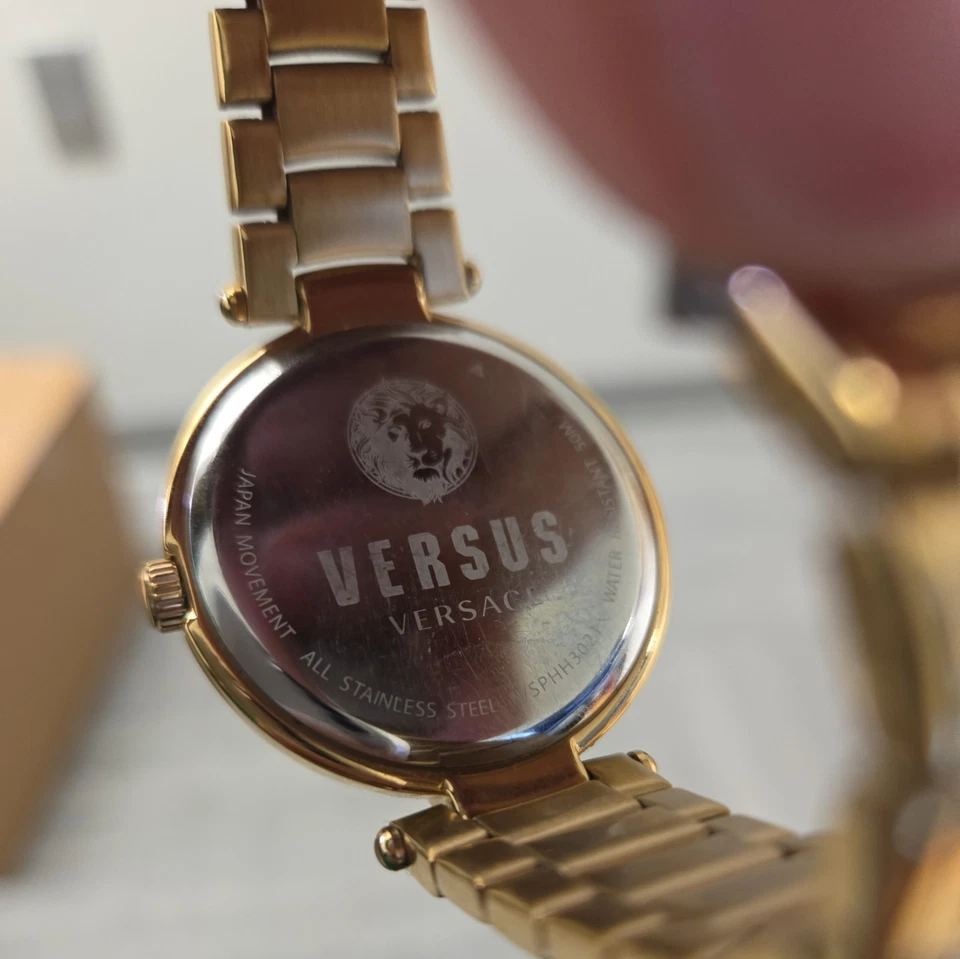 Reloj mujer versus versace moscova cuarzo oro. VSPHH3021 Foto 2 de 4