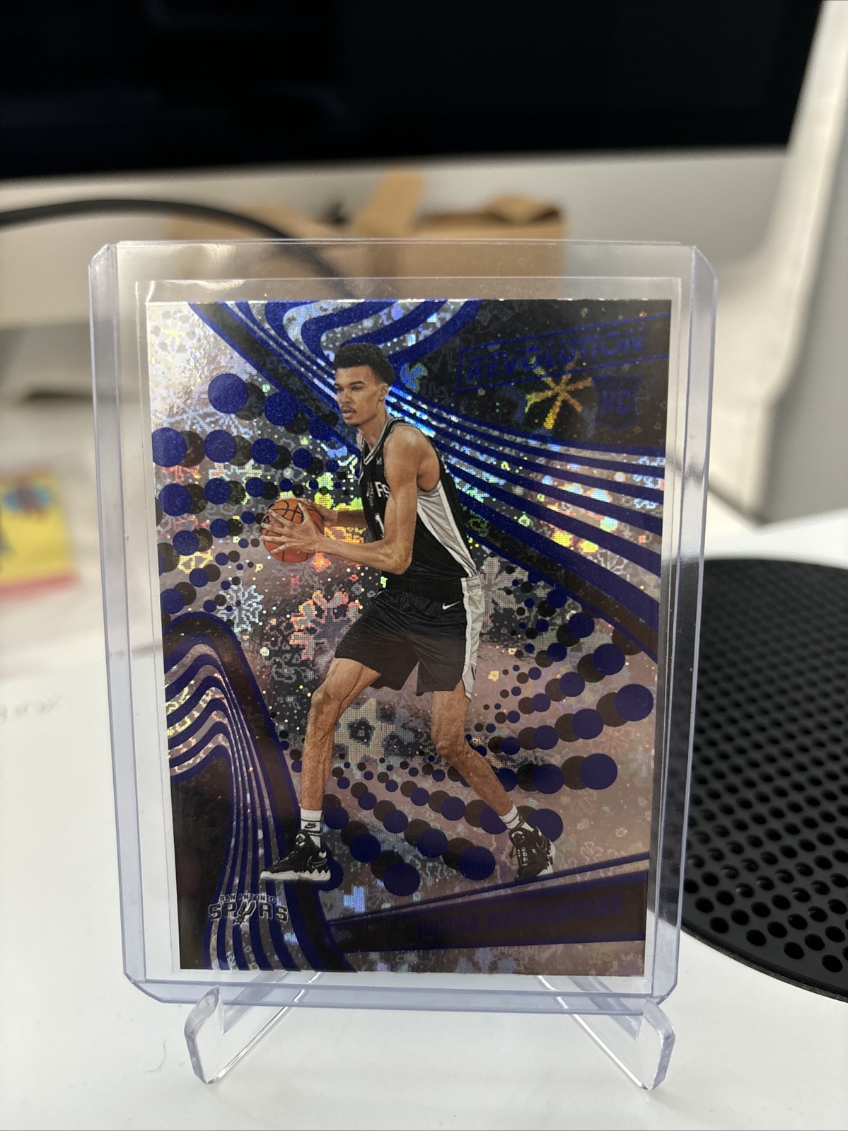 Victor Wemby Wembanyama 2023-24 Revolution Rookie Winter RC #104 SP