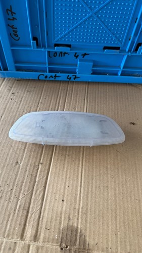 Mercedes W210 W203 Innenleuchte Innenbeleuchtung hinten 2108203401