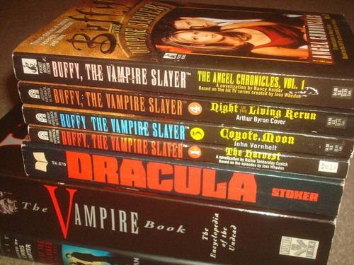 Horror Book LOT X-Files Buffy The Vampire Slayer Dracula Encyclopedia TV Series - Picture 4 of 12