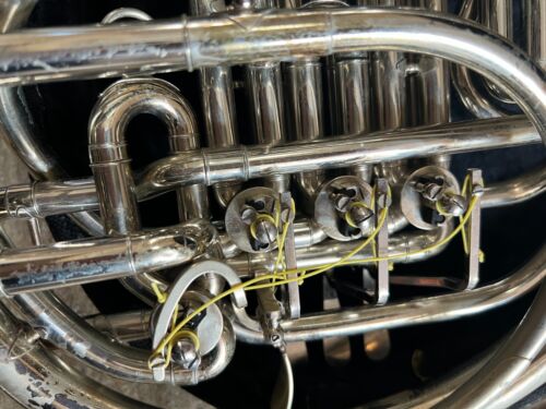Cuerno francés doble plata Holton H177. Hecho en USA. - Imagen 13 de 17