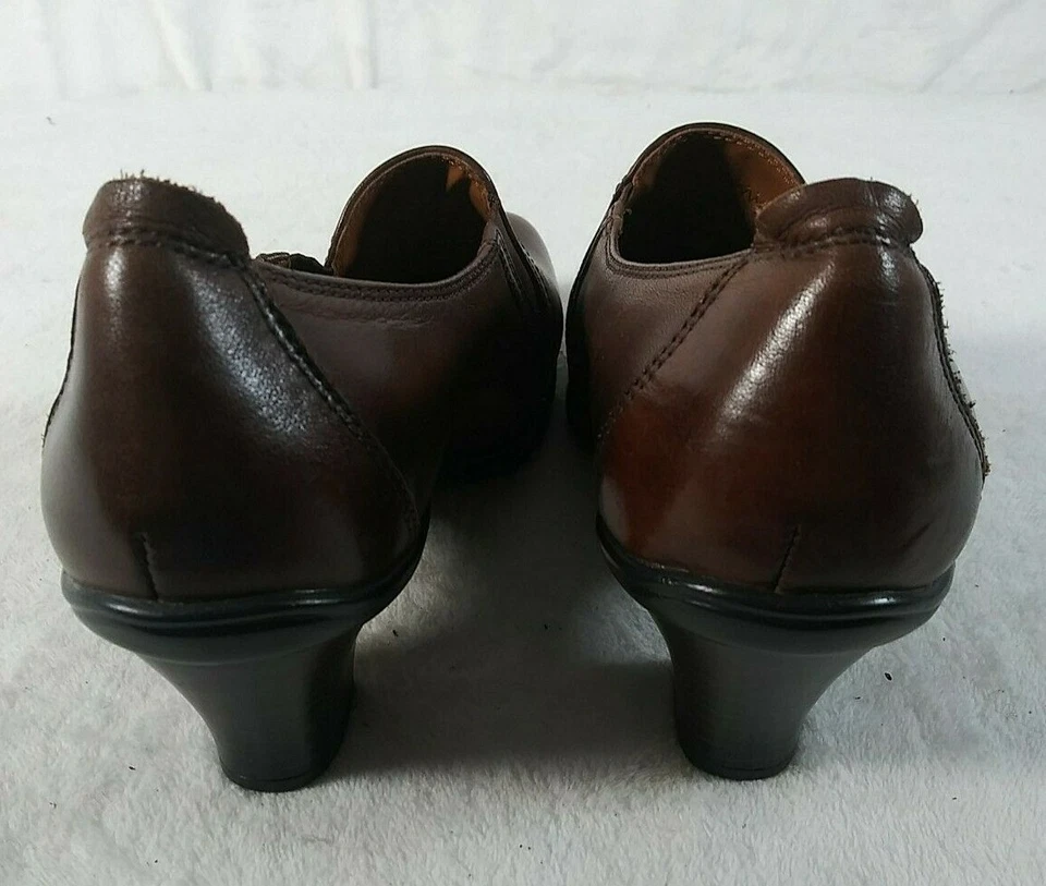 Earth Spirit Classics Zapatos EE. UU. 7,5 UE 39,5 Cuero Marrón Punta Cerrada Tacones Bloque Foto 2 de 4