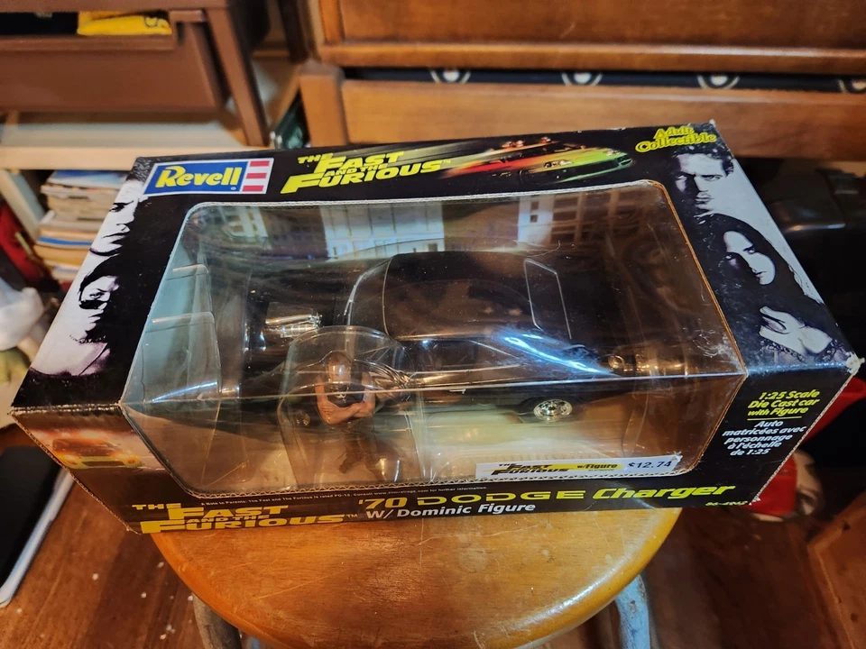 Revell The Fast and the Furious '70 Dodge Charger 1:25 With Dominic Figure. NIB! - Image 2 of 2
