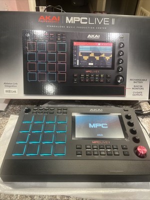 AKAI MPC LIVE 2 RETRO W/86 EXPANSIONS (57GB)+SPLICE  SAMPLES 8GB  MINT CONDITION