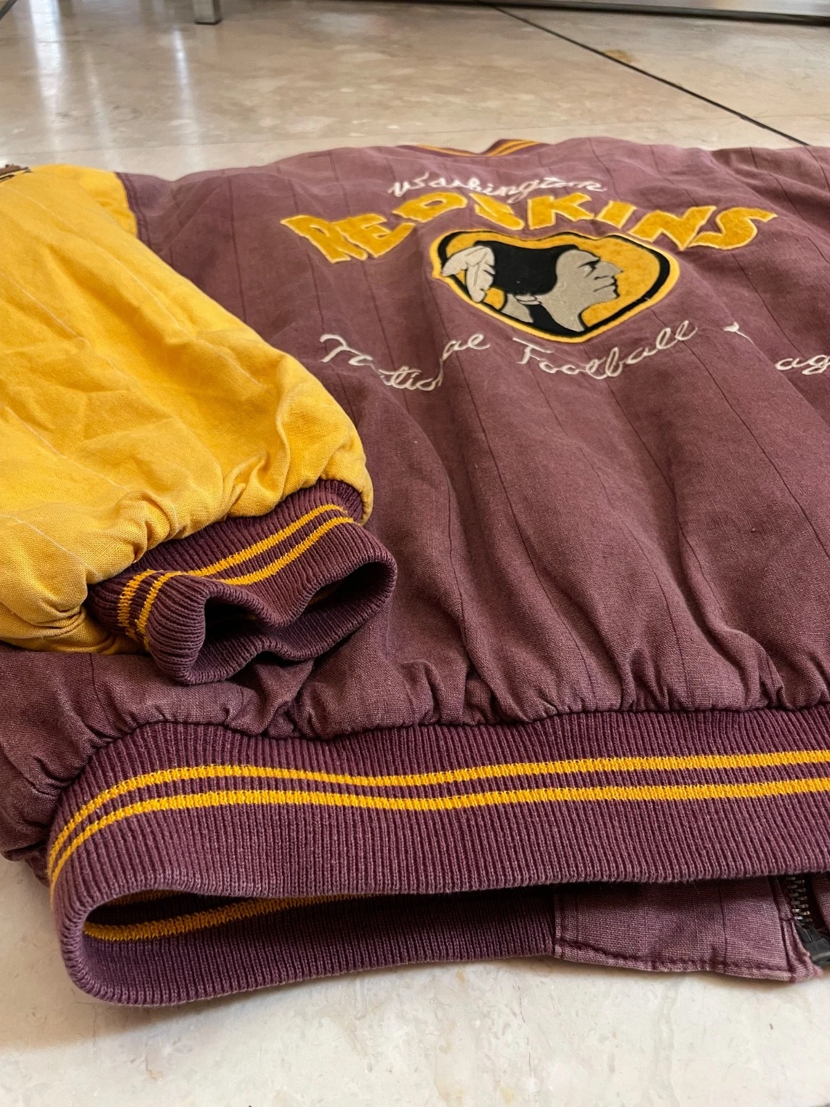 Vintage Washington Redskins NFL Mirage Bomber Jacket image 20