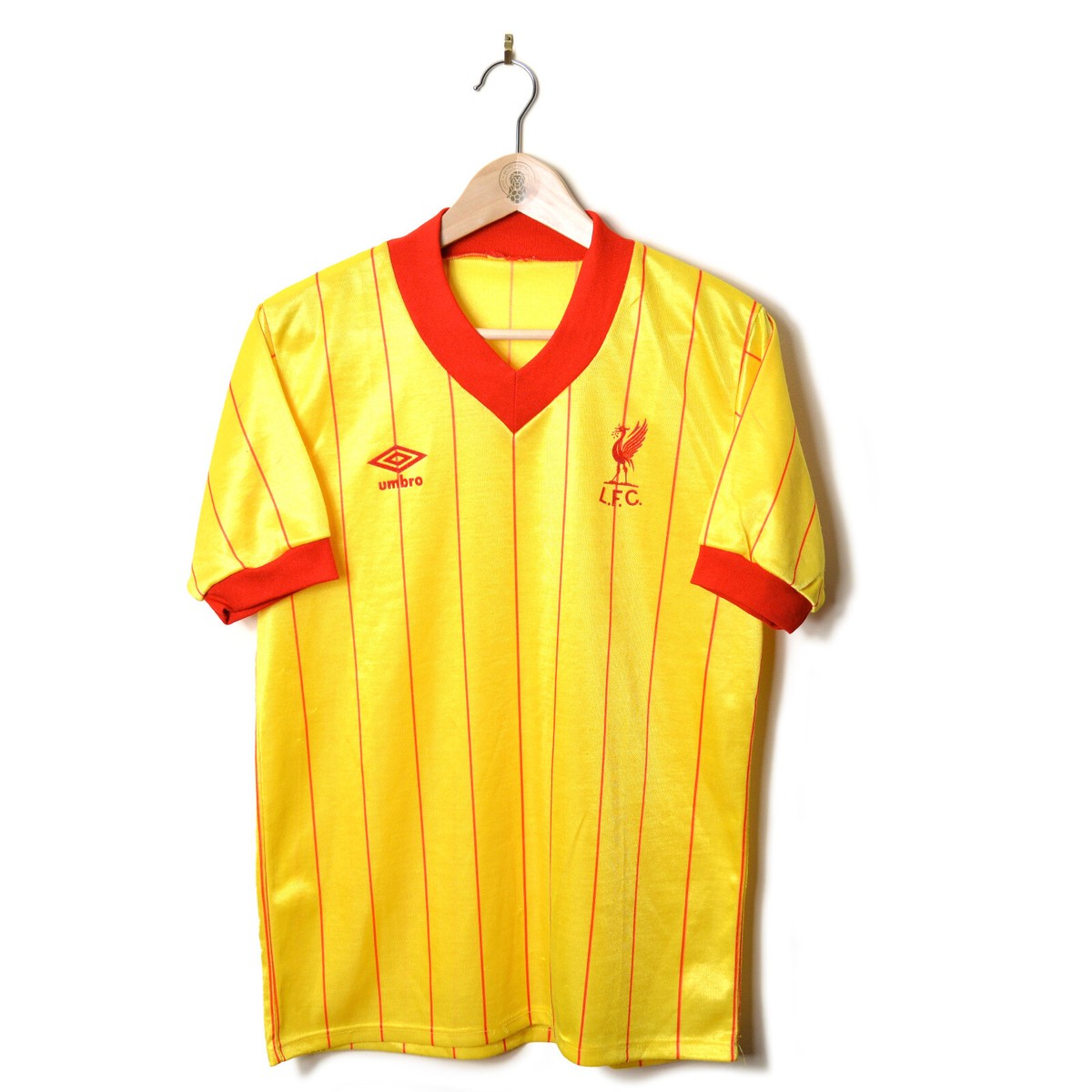 ウェア 80s Liverpool Away Football Shirt UMBRO RARE Liverpool FC 1984/1985 80s Away Football Shirt Jersey Umbro