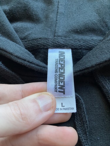 Machine Gun Kelly MGK Tickets To My Downfall Hoodie Size Large Sweatshirt Black - Picture 6 of 10