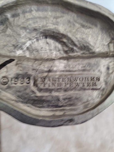 Masterworks Sedlow Dolphins jumping out of water Fine Pewter Figurine 5" 1993 - Picture 4 of 4