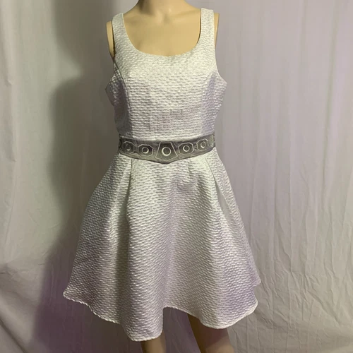Her Universe Dress Disney Star Wars Princess Leia Costume Cosplay JUNIOR Women M