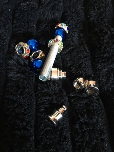 Blue Silver Diamanté Metal Smoking Pipe - Picture 3 of 3