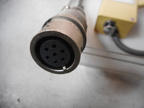 SHOWA DISPLACEMENT TRANSDUCER - 1.5mV/V Output -- 30mm stroke -- TCL-30M - Picture 3 of 4