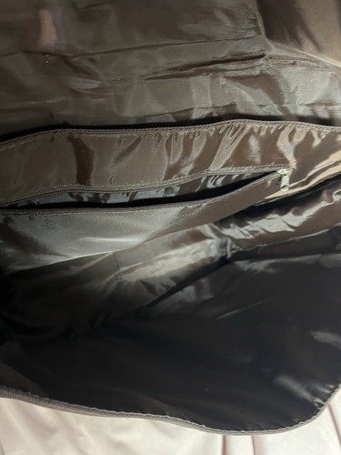 Calvin Klein Tan Messenger Laptop Bag Great Condition Brown Strap And Trim - Picture 4 of 5